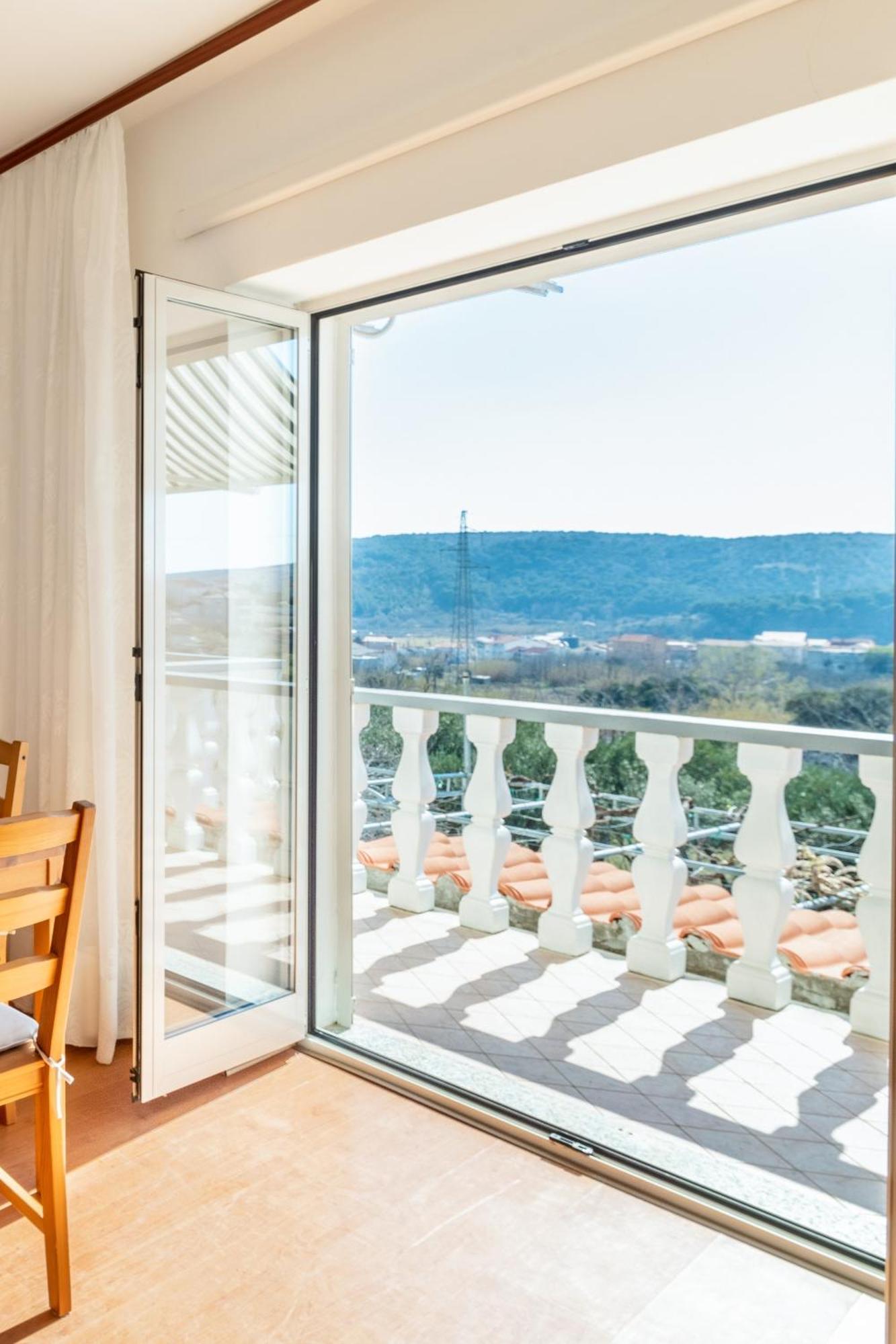Apartments With A Parking Space Lopar, Rab - 14070 Quarto foto